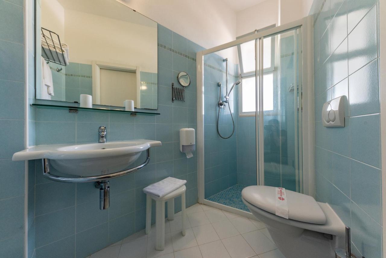 Hotel Escorial Cervia Dış mekan fotoğraf