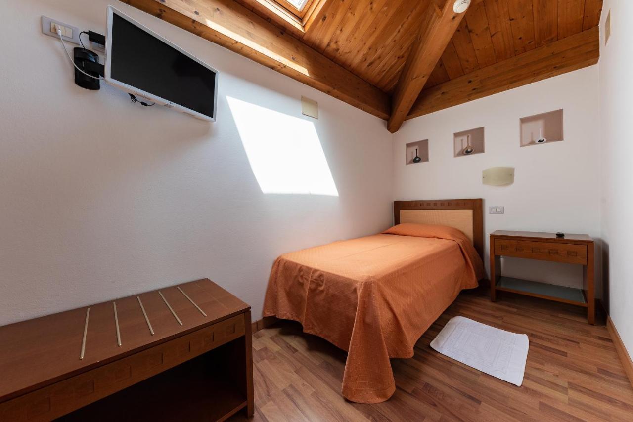 Hotel Escorial Cervia Dış mekan fotoğraf