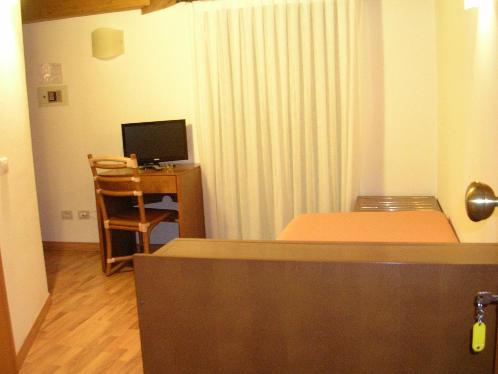 Hotel Escorial Cervia Dış mekan fotoğraf